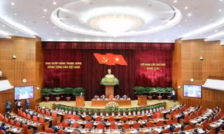 Ba Ủy viên Trung ương Đảng thôi tham gia Ban Chấp hành Trung ương 