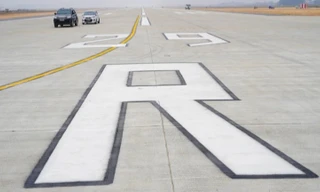 Liên tiếp phát hiện khỉ xâm nhập sân bay Nội Bài