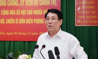 Chủ tịch nước Lương Cường: Thực hiện tốt phương châm '3 bám, 4 cùng'