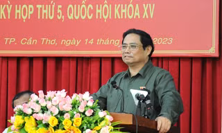Thủ tướng: 'Xử lý người làm sai, bảo vệ người dám nghĩ dám làm'