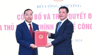 Công bố quyết định bổ nhiệm đại sứ ngoại giao làm Thứ trưởng Bộ Công Thương 