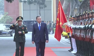 Tổng Bí thư giao nhiệm vụ 'phi nước đại' cho bộ đội biên phòng 