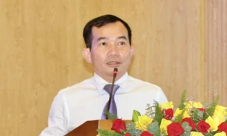  Cách chức Phó Chánh văn phòng Đoàn Đại biểu Quốc hội tỉnh Khánh Hoà