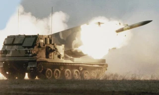 Hệ thống M270 khai hỏa. Ảnh: Lockheed Martin.