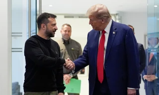 Ông Donald Trump và Tổng thống Ukraine Volodymyr Zelensky tại Mỹ ngày 27/9/2024. Ảnh: AP.