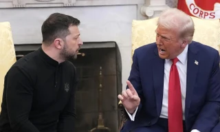 Tổng thống Mỹ Donald Trump to tiếng với Tổng thống Ukraine Volodymyr Zelensky trong Phòng Bầu dục của Nhà Trắng hôm 28/2/2025. Ảnh: Getty Images. 