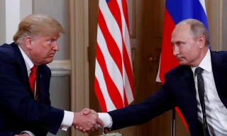 Tổng thống Mỹ Donald Trump và Tổng thống Nga Vladimir Putin tại Helsinki, Phần Lan, ngày 16/7/2018. Ảnh: Reuters. 