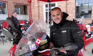 Cuộc hành trình vòng quanh thế giới với Ferrari 'hai bánh'