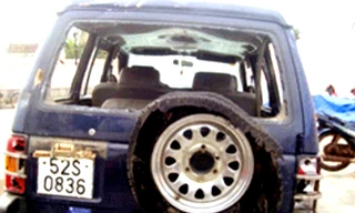 Đòi nợ bằng súng, bốn người chết, bị thương