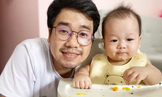Ông bố 9x ở TPHCM kể chuyện 'ngược đời': Chồng ở nhà chăm con cho vợ đi làm