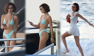Bella Hadid diện bikini đùa giỡn sóng biển