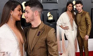 Hoa hậu thế giới Priyanka Chopra váy xẻ sâu bất tận, tình tứ bên chồng