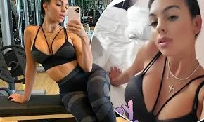 Bạn gái Ronaldo vòng 1 tròn đầy, đường cong nảy nở khi tập gym