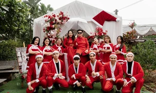 'Ông bà già Noel' bê tráp đám cưới vào ngày Giáng sinh ở Quảng Ngãi gây sốt