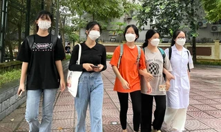 Tâm tư của sinh viên trường Y khi bác sỹ bệnh viện công nghỉ việc