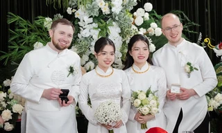 Hai chị em ruột cưới cùng ngày, bố mẹ cùng lúc đón hai chàng rể ngoại quốc