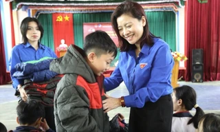 Nhiều công trình 'Tháng Ba biên giới' đến với bà con miền biên viễn