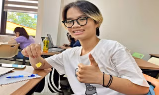 Cô gái biến muối ăn, bột ngọt thành 'đá quý' tuyệt đẹp