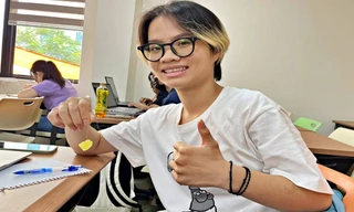 Cô gái biến muối ăn, bột ngọt thành 'đá quý' tuyệt đẹp