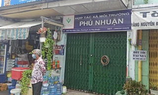 Văn phòng hợp tác xã môi trường Phú Nhuận đóng kín cửa những ngày qua.