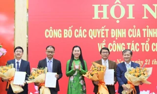 Công bố quyết định sáp nhập Đài Phát thanh và Truyền hình vào Báo Quảng Ngãi