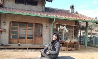 Giới trẻ check-in ngôi làng Triều Tiên mộc mạc trong 'Hạ cánh nơi anh'