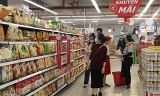 Trong Tuần lễ Khuyến mại kích cầu mua sắm, người dân Đà Nẵng có thể hưởng những ưu đãi tốt về giá, hoặc được hưởng những chương trình khuyến mại hấp dẫn tại các Trung tâm thương mại, chợ, siêu thị…