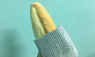 Bán bánh mì mốc cho khách, một cơ sở bị xử phạt 27,5 triệu đồng