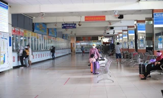 Nhà xe lo 'mất Tết' vì khách mua vé thưa vắng