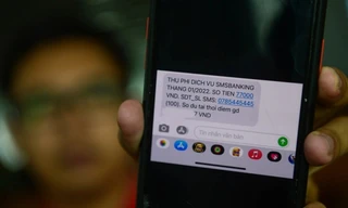 Tăng phí SMS banking, có ngân hàng thu tới nửa triệu đồng/tháng