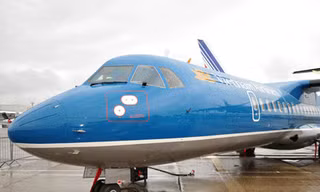 HY HỮU: Máy bay ATR 72 của Vietnam Airlines bị rơi lốp