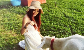 ‘Thánh hack tuổi’ Ôn Bích Hà: U60 vẫn trẻ trung, gợi cảm như mới ngoài 30