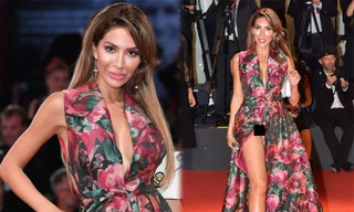 ‘Mỹ nhân dao kéo’ Farrah Abraham hớ hênh vùng nhạy cảm trên thảm đỏ