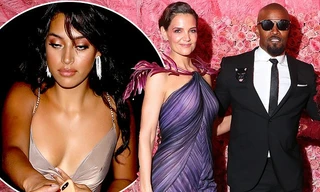 Jamie Foxx chia tay Katie Holmies nhiều tháng, cặp kè gái trẻ kém 30 tuổi?
