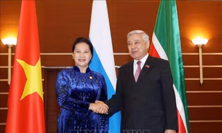 Chủ tịch Quốc hội Nguyễn Thị Kim Ngân và Chủ tịch Hội đồng Nhà nước Tatarstan,Farid Khayrullovich Mukhametshin