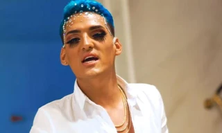 Ca sĩ đồng tính Kevin Fret.