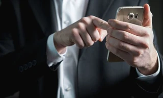 Làm thế nào để phòng tránh pin điện thoại thông minh phát nổ?