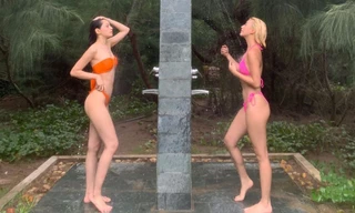 Chipu và Quỳnh Anh Shyn rủ nhau diện bikini đọ dáng nóng bỏng
