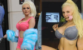 Vòng một ‘siêu khủng’ của mỹ nhân tóc vàng Courtney Stodden
