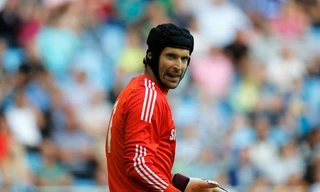 Cech không còn giữ được vị trí gác đền của Chelsea