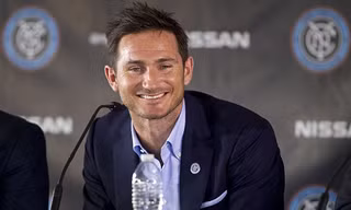 Lampard ra mắt đội bóng mới