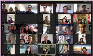 ết Cộng đồng Xuân Tân Sửu năm 2021 dưới hình thức trực tuyến thu hút 56 điểm cầu với khoảng 120 bà con người Việt đang sinh sống, học tập và làm việc tại nhiều thành phố của Indonesia và Timor Leste. Ảnh: TTXVN