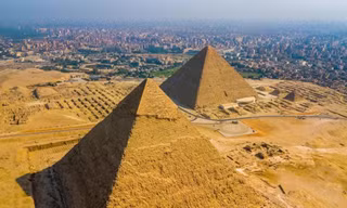 Vấn đề an ninh, trộm mộ là một trong những lo ngại khiến các pharaoh ngường xây dựng kim tự tháp