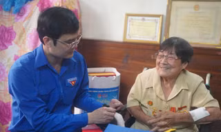 Bí thư thứ nhất T.Ư Đoàn tri ân các nhân chứng làm nên chiến thắng lịch sử năm 1975