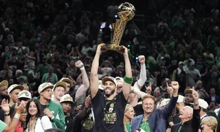 Boston Celtics trở thành tân vương Giải bóng rổ Nhà nghề Mỹ NBA