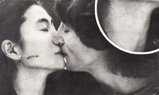 Bán đấu giá album được thủ lĩnh The Beatles ký tặng kẻ sát nhân trước khi bị giết