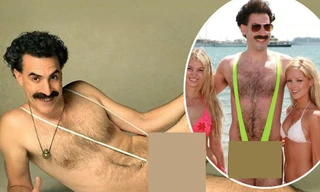 Danh hài Anh dùng khẩu trang che ‘vùng kín’, gần như khỏa thân gây choáng