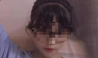 Bản tin 8H: Tìm thấy nữ sinh lớp 8 'mất tích' ở sân bay Nội Bài với trai lạ