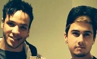 Truy lùng nhóm cưỡng hiếp tập thể rồi khoe trên Facebook