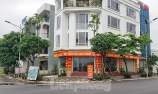 Bộ Xây dựng bàn cách 'cứu' thị trường bất động sản lao đao bởi dịch